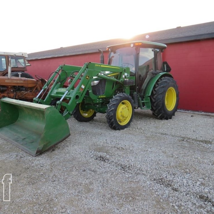 JOHN DEERE 5055E