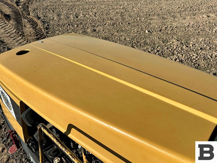 challenger-85c-image-64