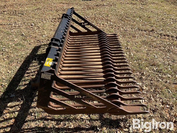 hla-sfr77bo500-stone-bucket-skid-steer-attachment-image-4