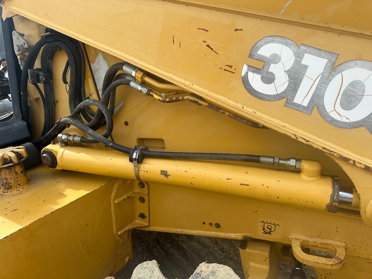 deere-310sg-image-60
