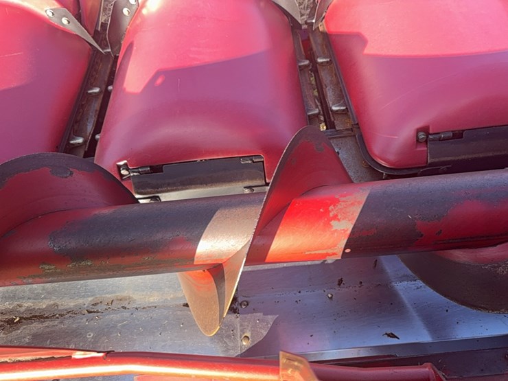 2011-case-ih-3412-image-13