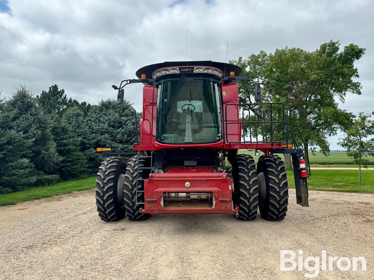 2020-case-ih-7150-image-2