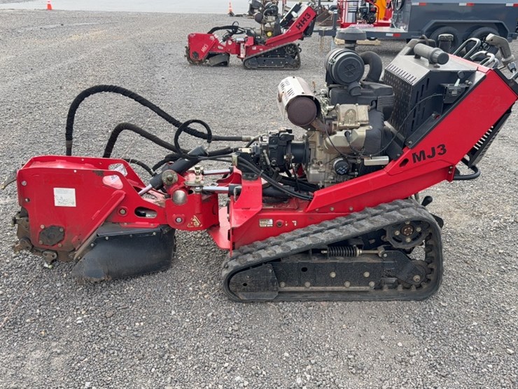 #2062-•-barreto-walk-behind-stump-grinder-image-9