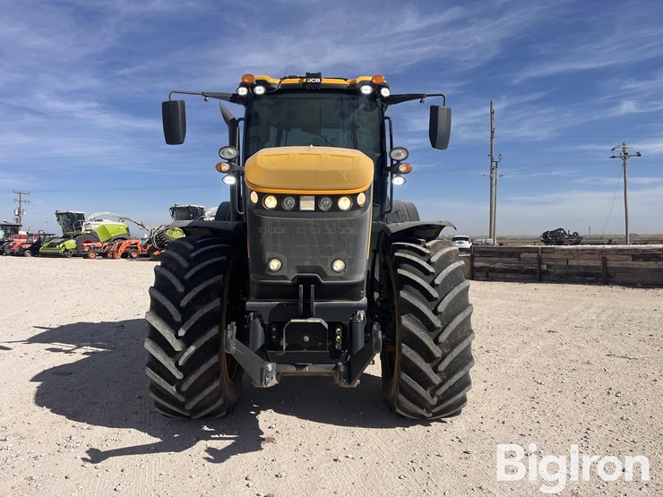 2021-jcb-fastrac-8330-image-2