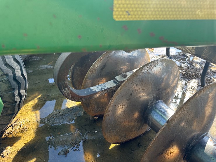 john-deere-26-image-24