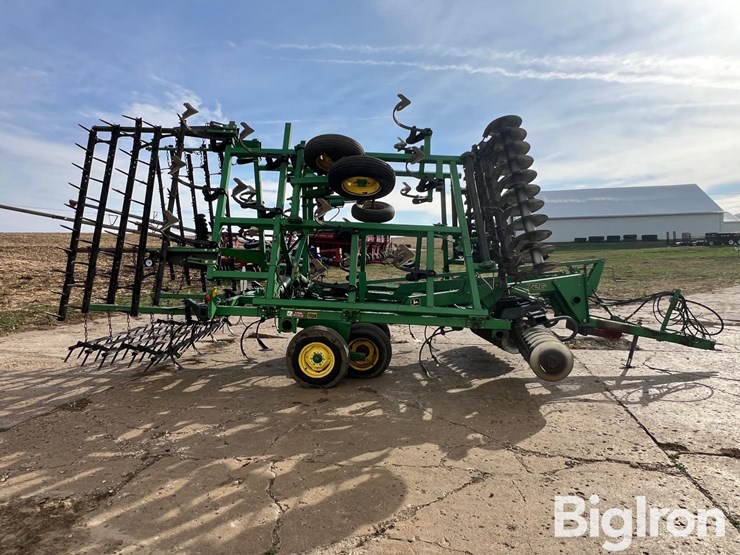 john-deere-726-image-4