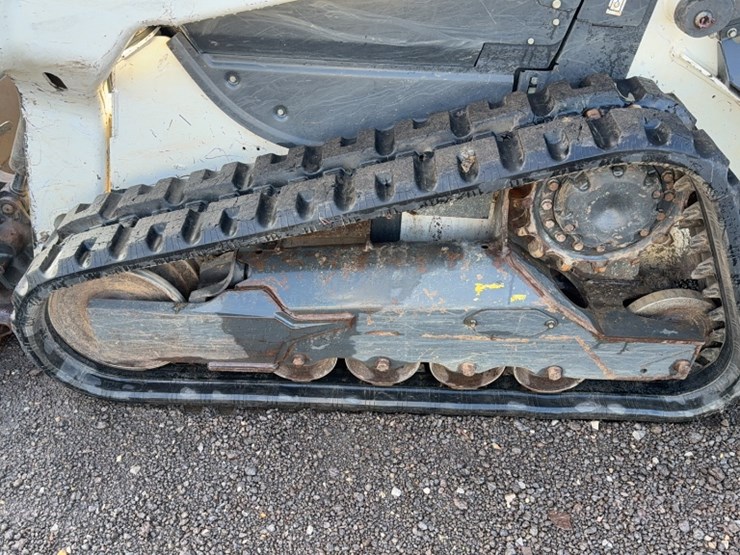 2022-bobcat-t66-image-12