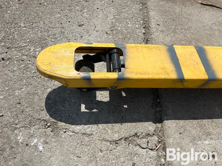 pallet-jack-image-16