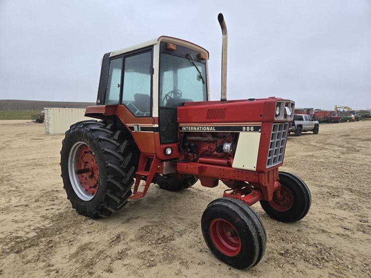 international-986-image-7