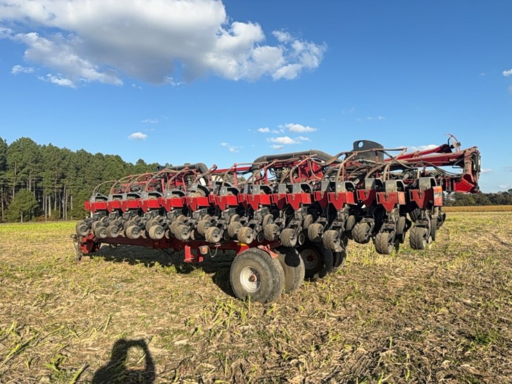 case-ih-1200-image-4