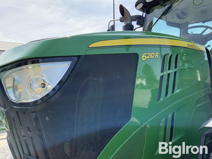 2014-john-deere-6210r-image-12