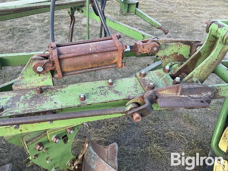 john-deere-7-image-14