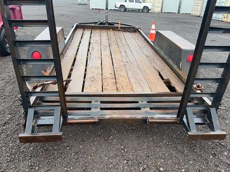 #3066-•-1996-cronkite-16'-bumper-pull-trailer-image-5
