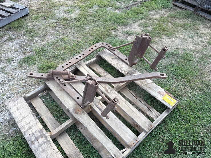 tractor-hitch-image-5