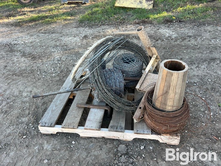 pallet-of-fencing-wire-image-6