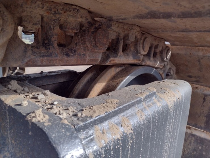 volvo-ec160c-image-34