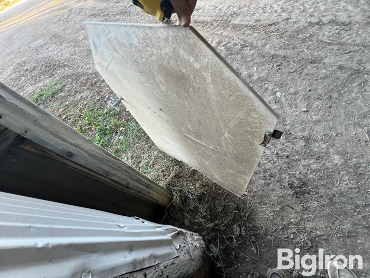 makeshift-skid-steer-door-image-4