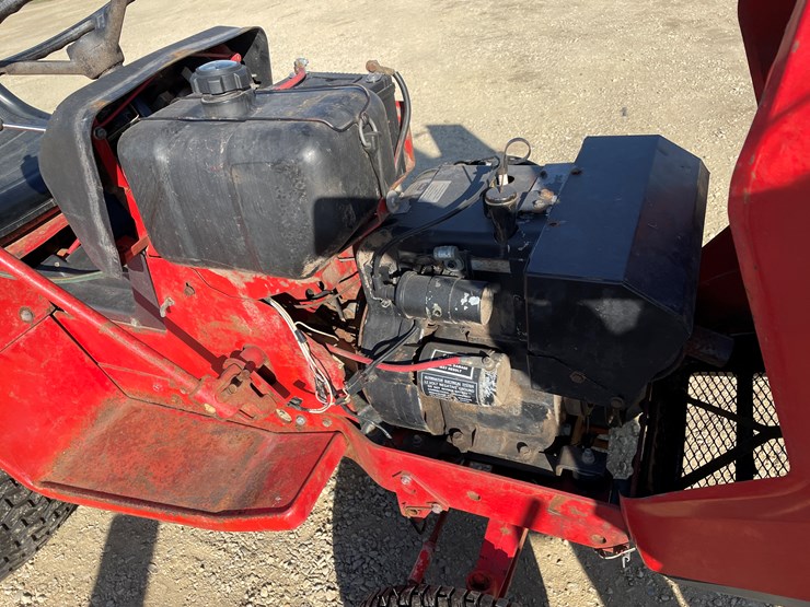 massey-ferguson-1200-image-23