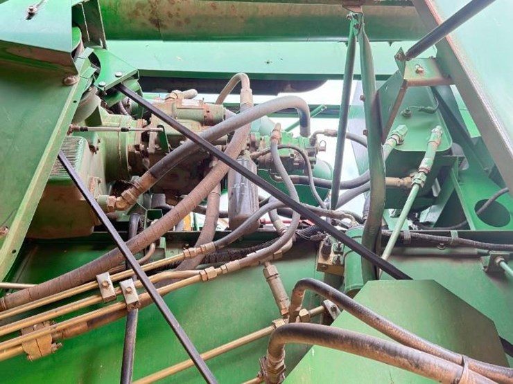 john-deere-9600-image-10