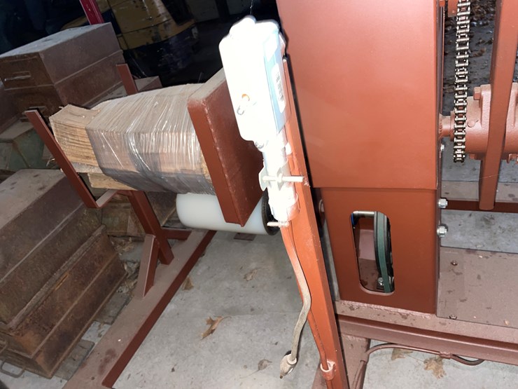 #1415-•-new-double-wood-wrapper-(independence,-wi)-image-6