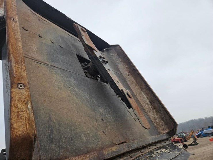 kubota-m6s-111-image-26