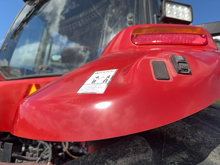 case-ih-magnum-335-image-32