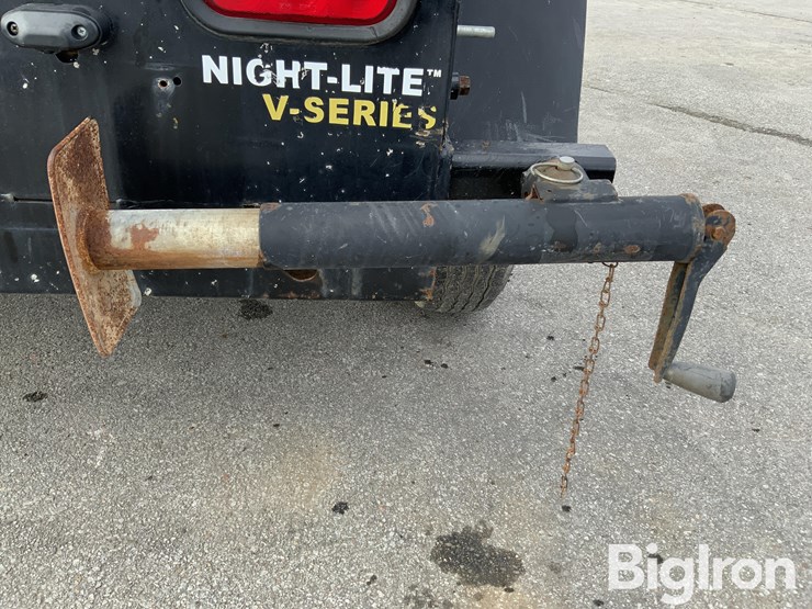 2020-allmand-bros-night-lite-v-series-image-11