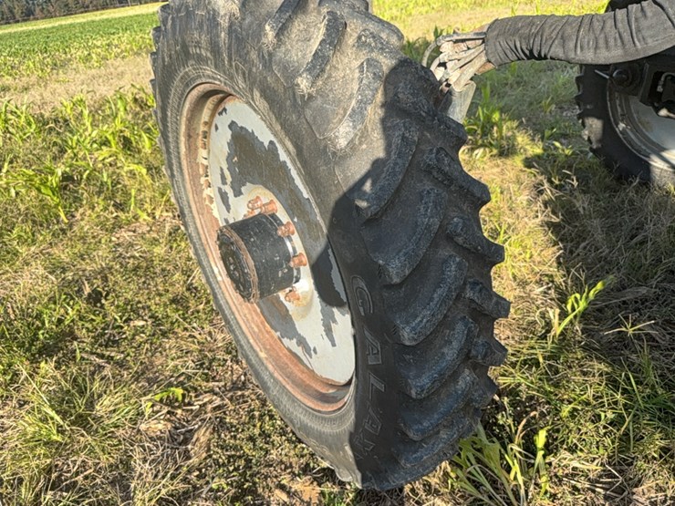 case-ih-3185-patriot-sprayer-image-85