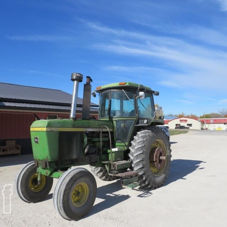 JOHN DEERE 4430