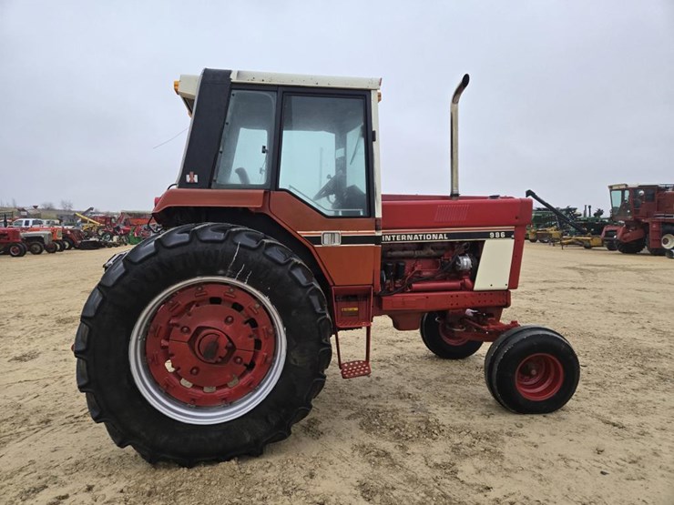 international-986-image-12