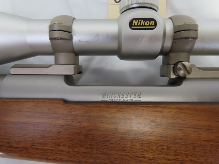 winchester-model-70-classic-stainless-sa-7mm-rem/mag-bolt-action-rifle-image-8