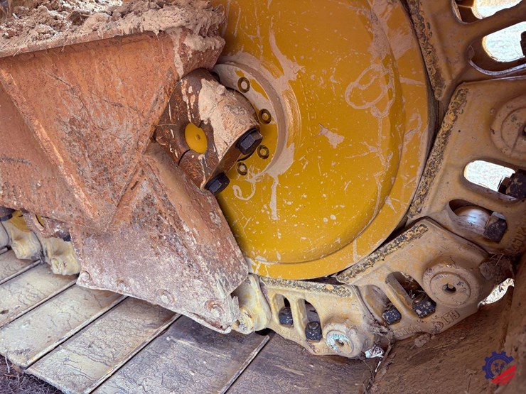 2019-caterpillar-d6t-xw-image-53