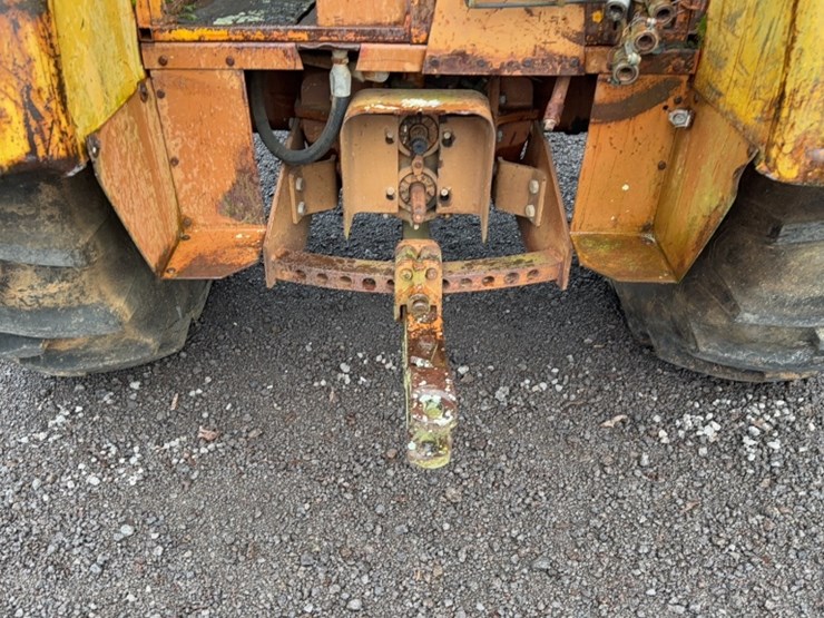 minneapolis-moline-g1000-image-11