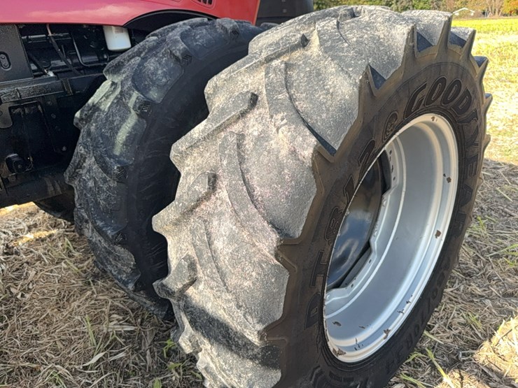 case-ih-magnum-335-image-17