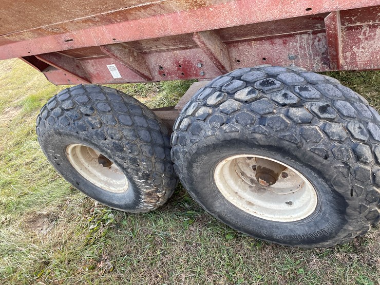 m&w-little-red-wagon-image-14