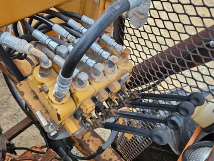 case-ih-885-image-20