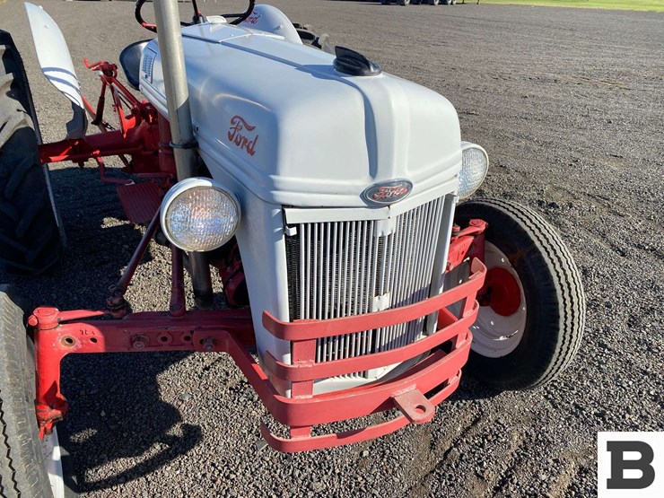 ford-8n-image-7