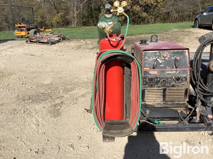 welding/fence-building-skid-image-10