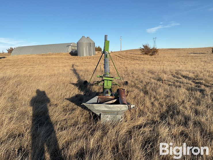 john-deere-8-image-2