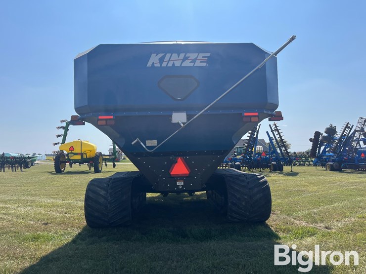 kinze-1100-image-6