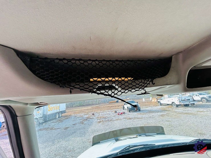 2013-international-durastar-4400-image-81