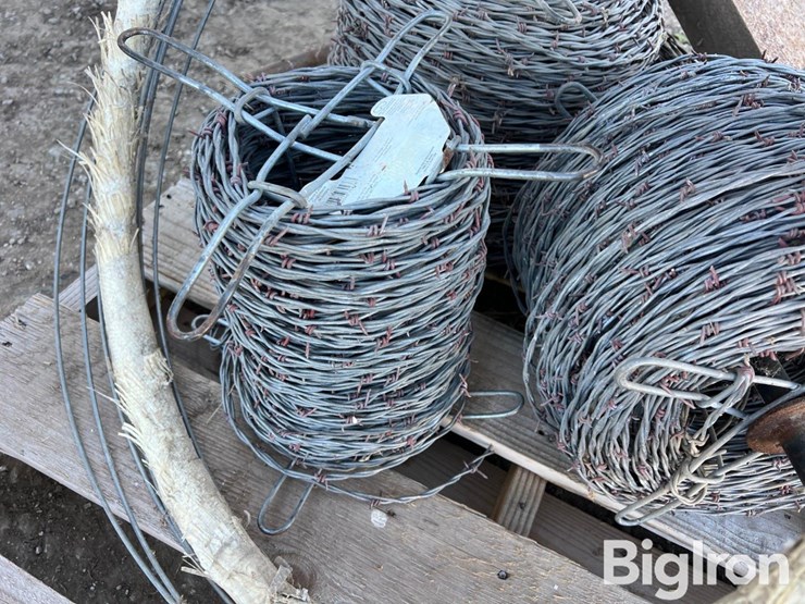 pallet-of-fencing-wire-image-10
