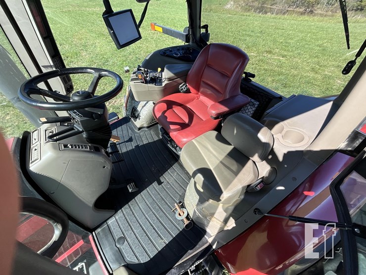 2010-case-ih-magnum-245-image-16