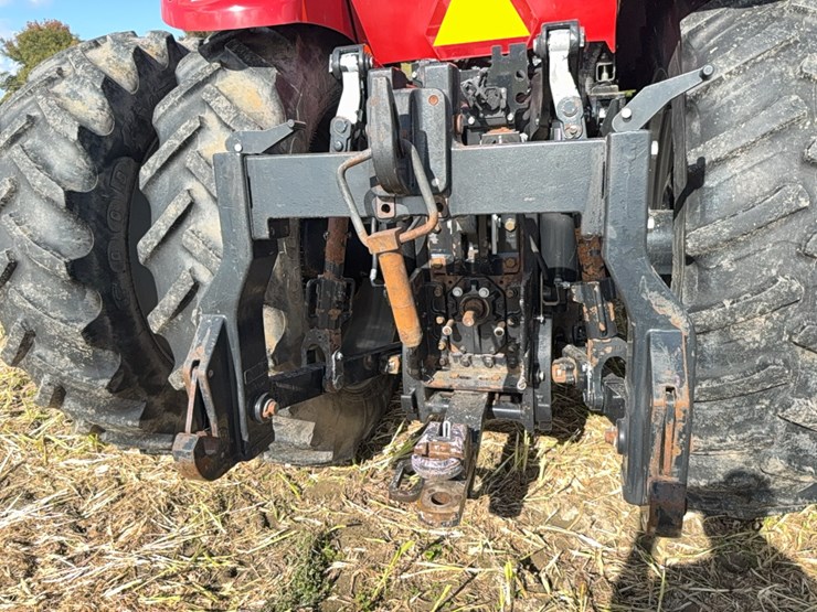 case-ih-magnum-335-image-24