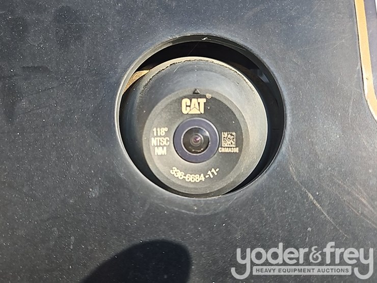 2023-caterpillar-259d3-image-18