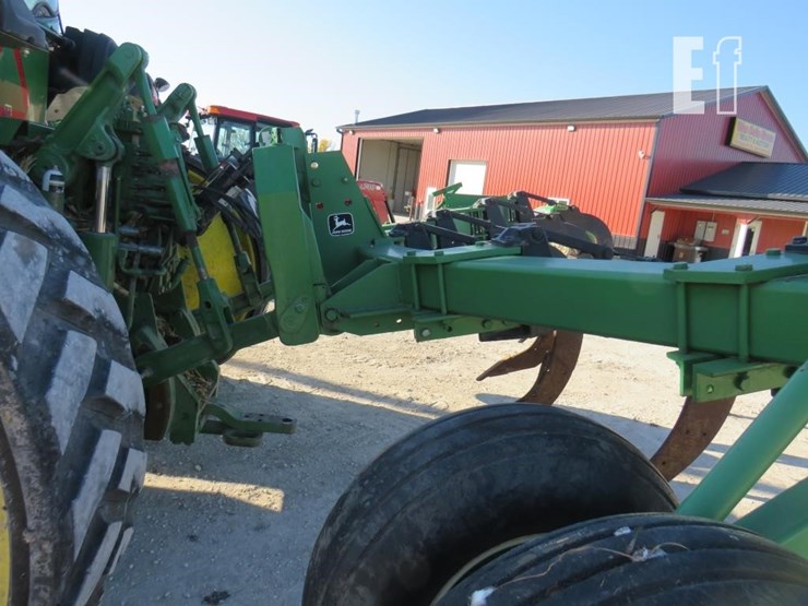 john-deere-910-image-12