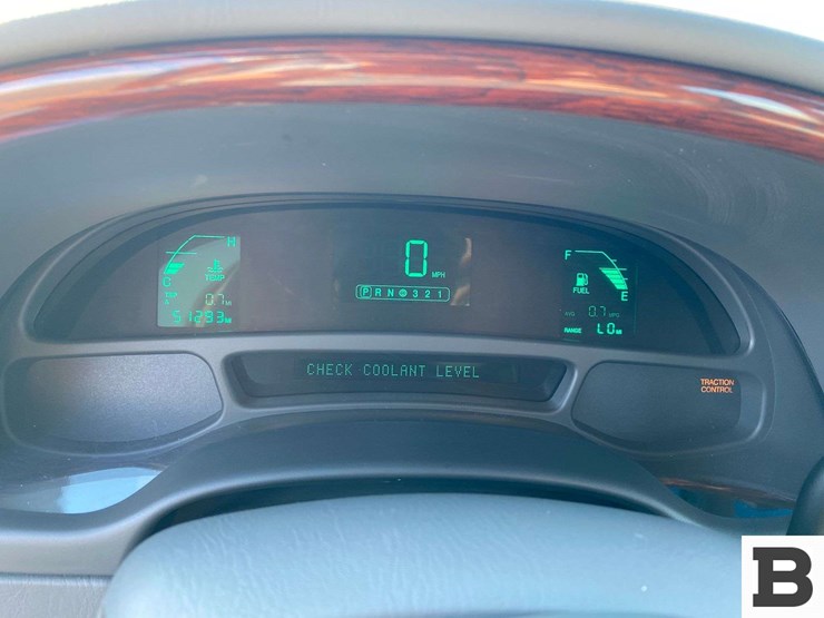 2000-cadillac-deville-sedan-image-34