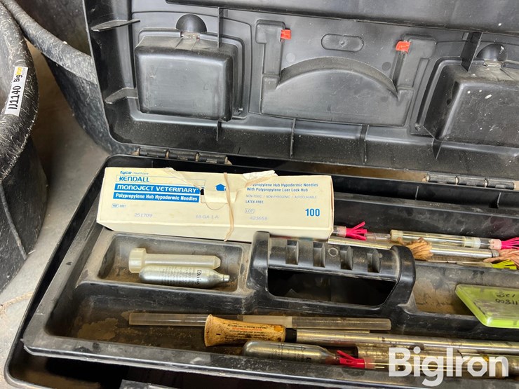 dart-gun-&-veterinary-supplies-image-11