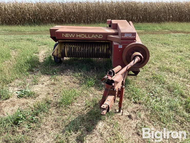 1978-new-holland-310-image-2