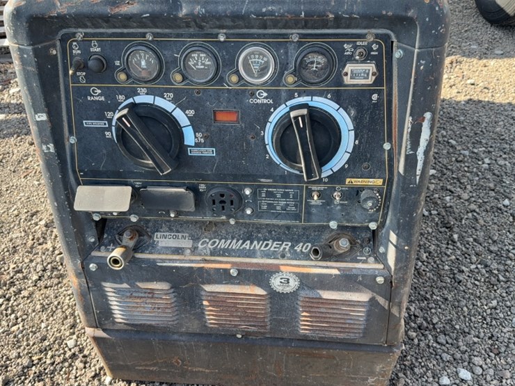 lincoln-electric-commander-400-image-2